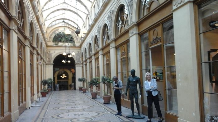 Paris Gallerie d'Art VIVIENNE